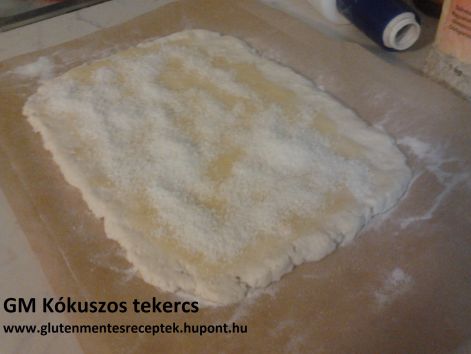 gm_kokuszos_tekercs.nyujtas-beszoras_.jpg